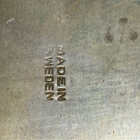 Vintage made in Sweden brass 4 candle holder - Picture 7 of 11